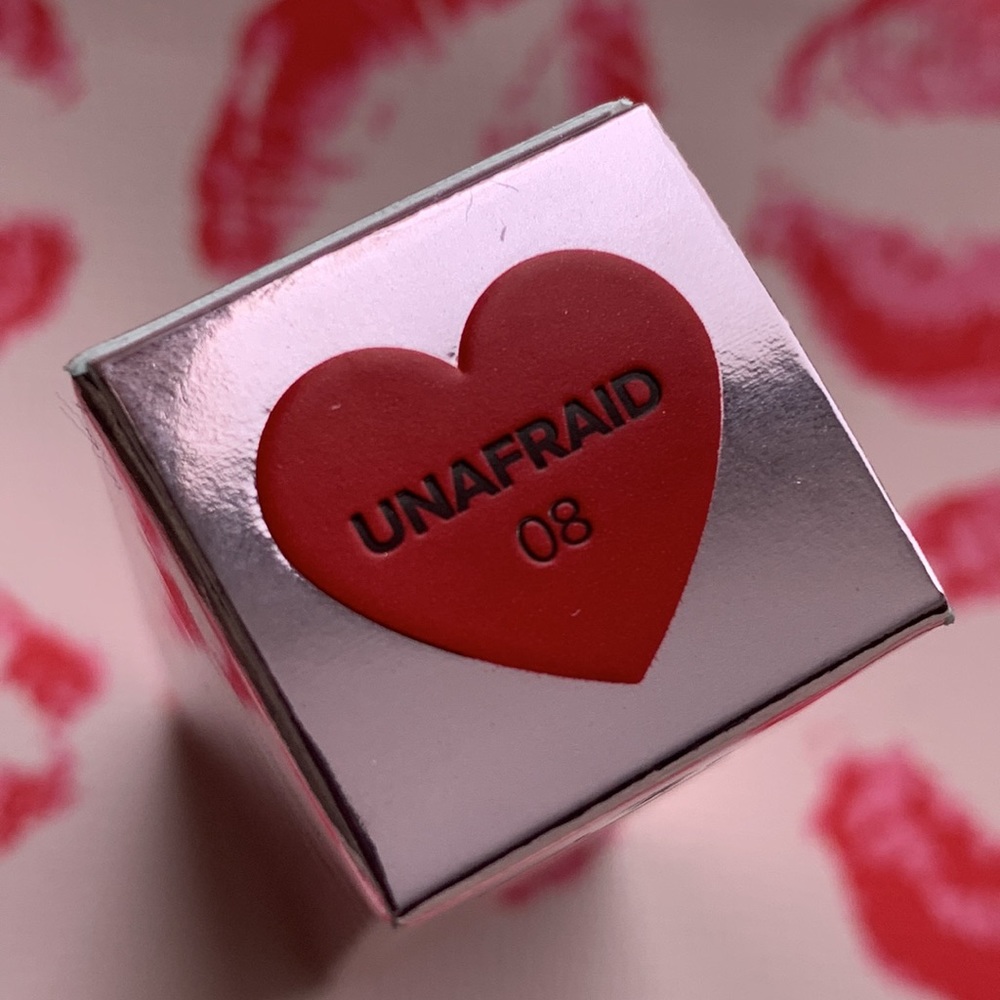Too Faced Lady Bold lipstick